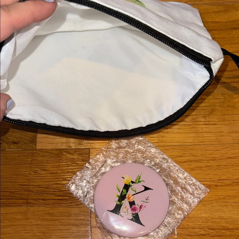 NWOT Women’s Floral Initial White Clutch Bag